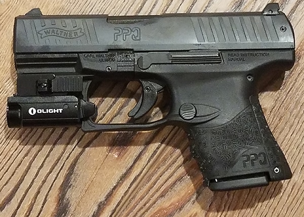 Olight PL-MINI 2 Valkyrie on Walther PPQ Subcompact